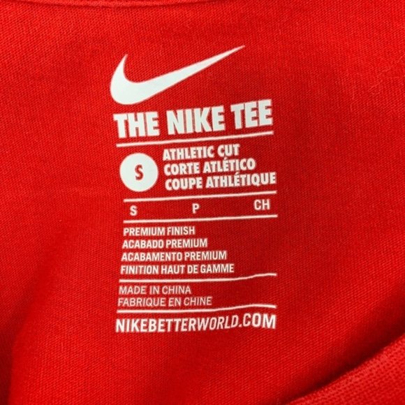 🎉The Nike Tee Red & Burgundy Ombre V-Neck T-Shirt - Picture 4 of 4